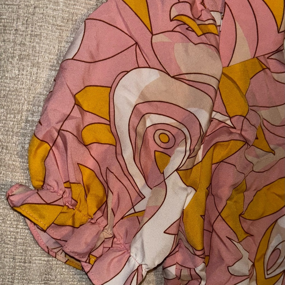 Milk & Honey Retro Mod Swirl Tie Front Smocked Waist Top M Faux Wrap Blouse - Picture 5 of 9